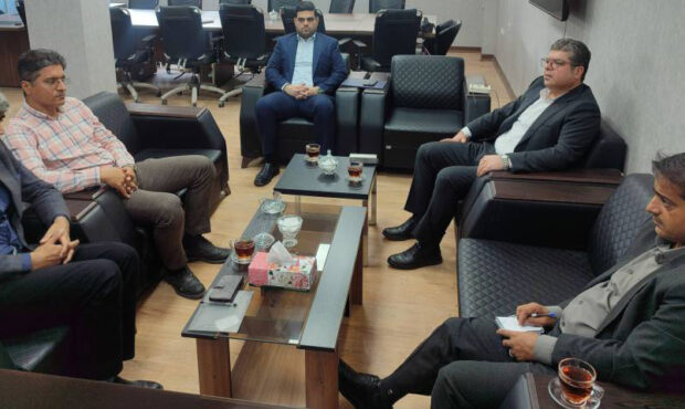 دیدار رئیس سازمان نظام مهندسی ساختمان هرمزگان با مدیرکل ورزش و جوانان به مناسبت هفته تربیت بدنی و ورزش